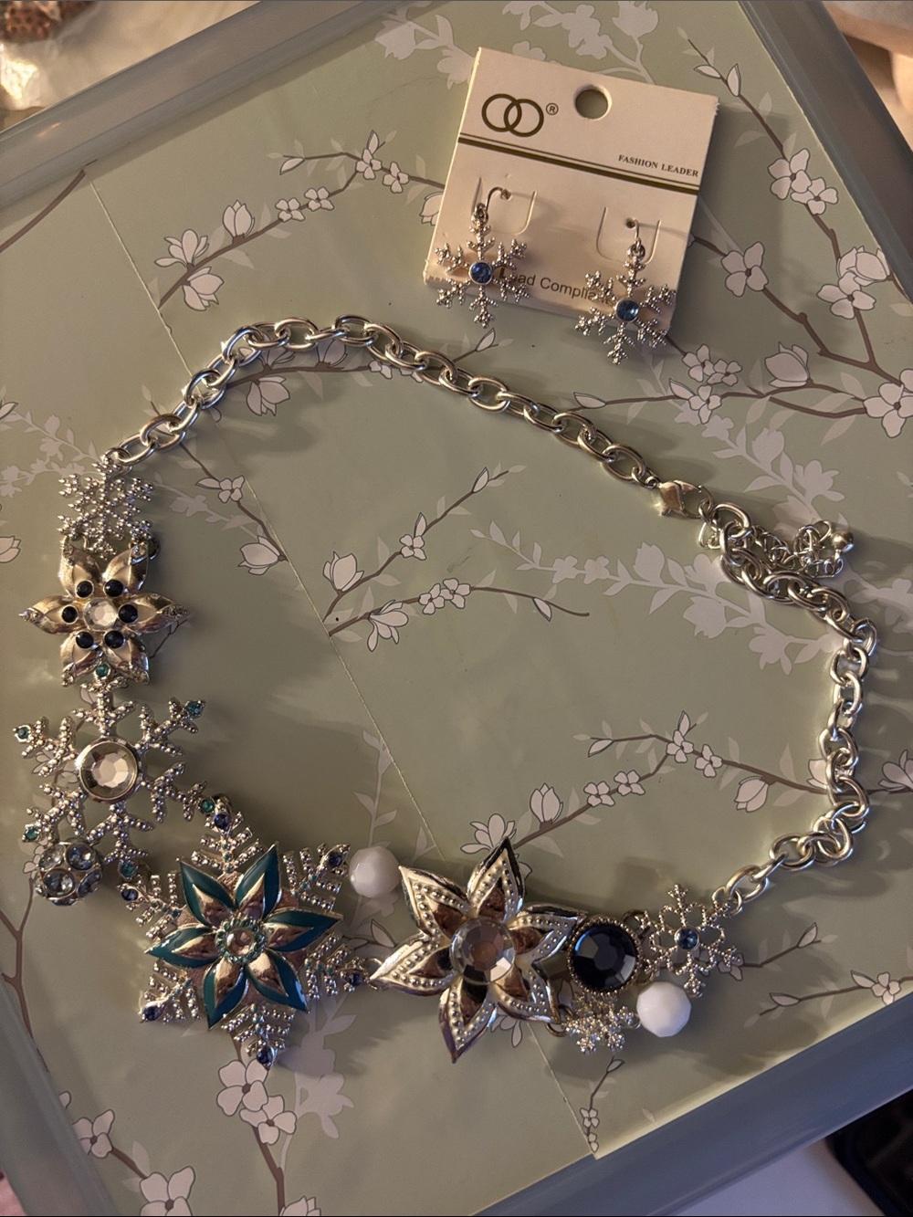 Festive Silver Floral and Snowflake Statement Necklace and earring set